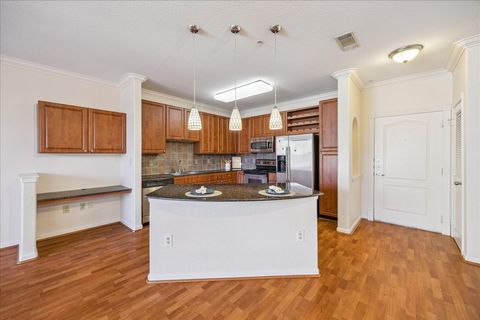 Photo of 1711 Old Spanish Trail #448, Houston, TX 77054 (MLS # 31910314)