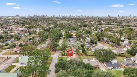 Tiny photo for 4425 Laurel Drive, Houston, TX 77021 (MLS # 87371525)