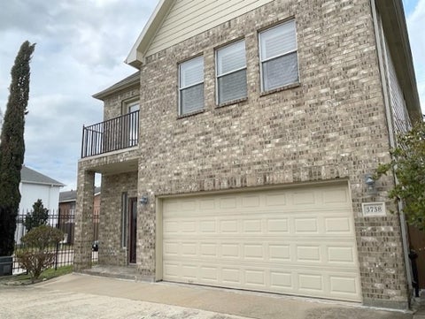 Photo of 3738 Elizabeth Court, Houston, TX 77025 (MLS # 70792385)