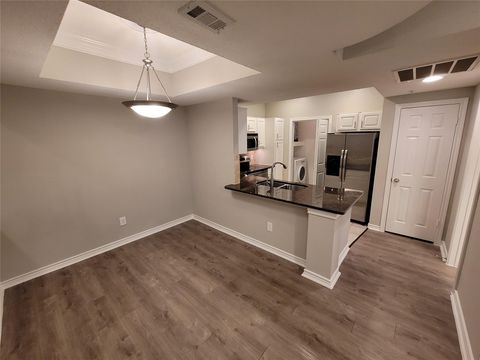 Photo of 1919 Post Oak Park Drive #1209, Houston, TX 77027 (MLS # 3636913)