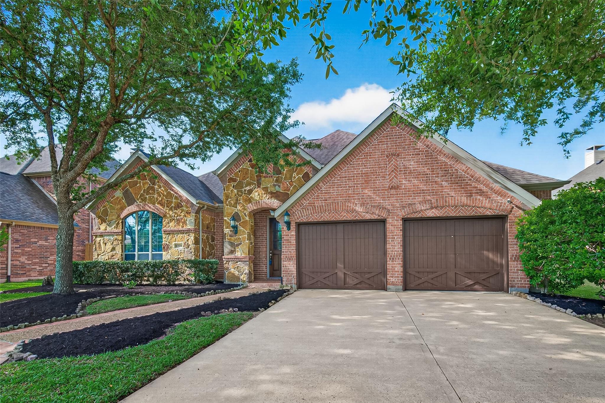 6726 Hathaway Lane
