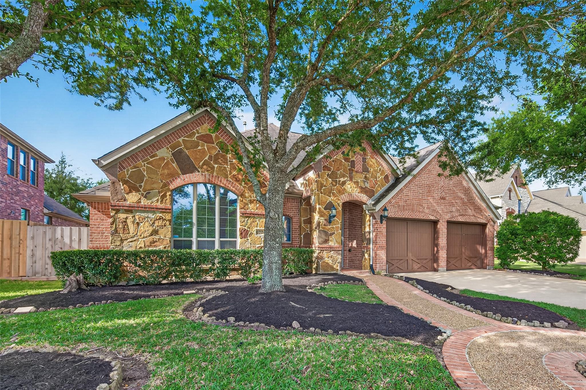 6726 Hathaway Lane