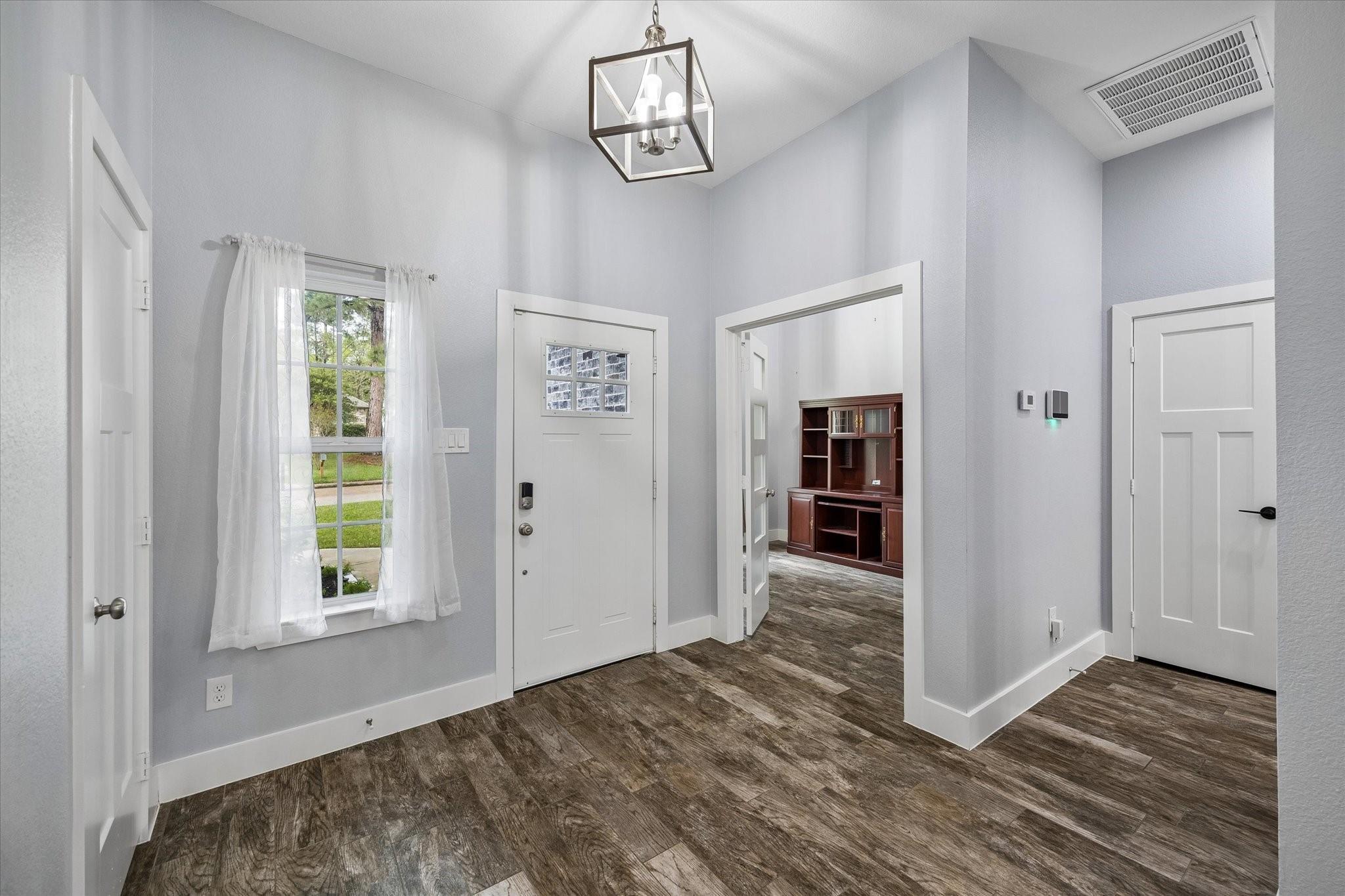 13219 Salem Circle