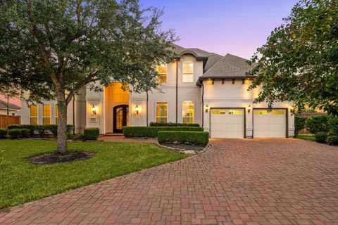 Photo of 2102 Granite Brook Lane, Katy, TX 77494 (MLS # 37668700)