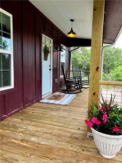 Photo of 535 Husk, Somerville, TX 77879 (MLS # 51354469)