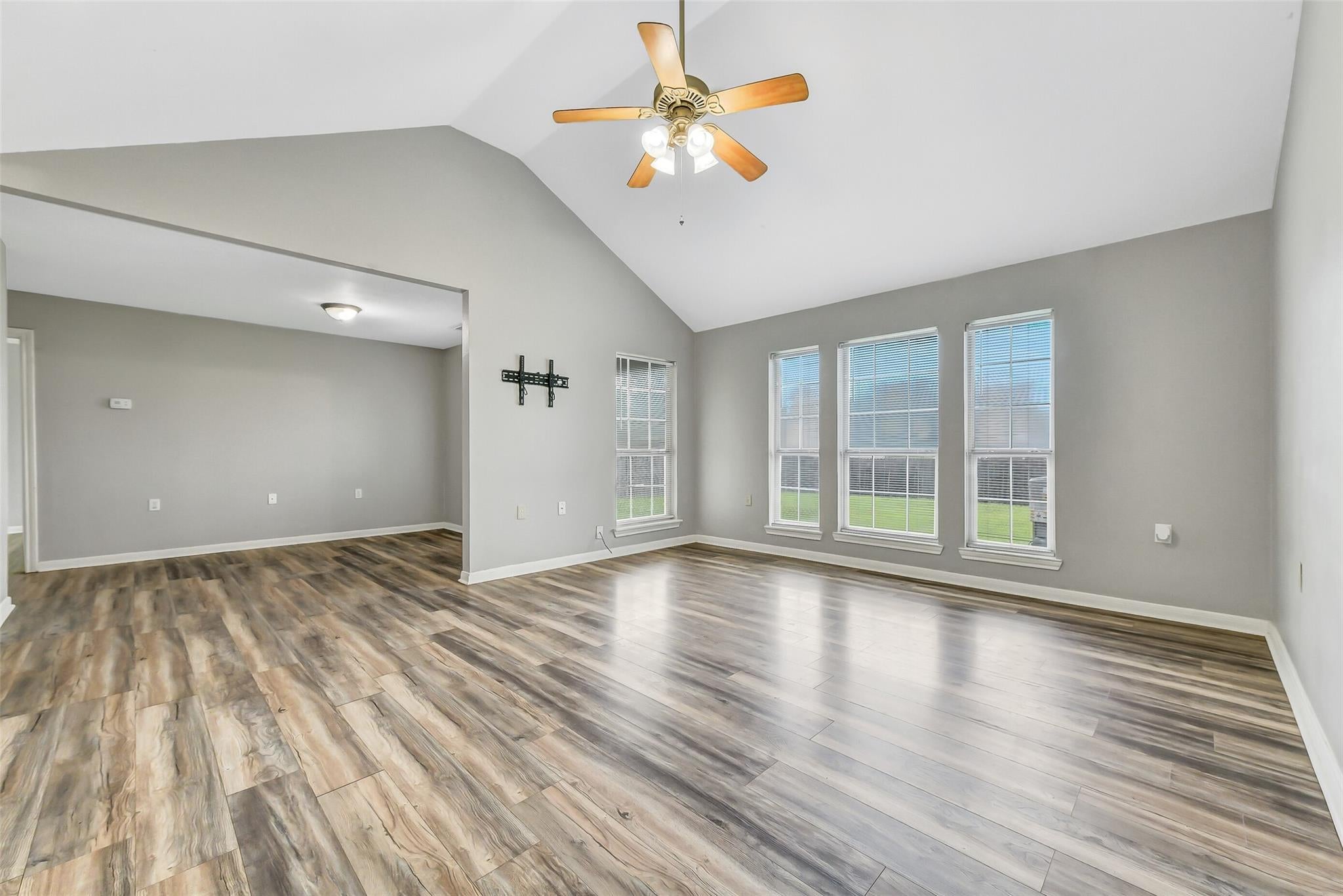 1C Prairie Knoll Drive
