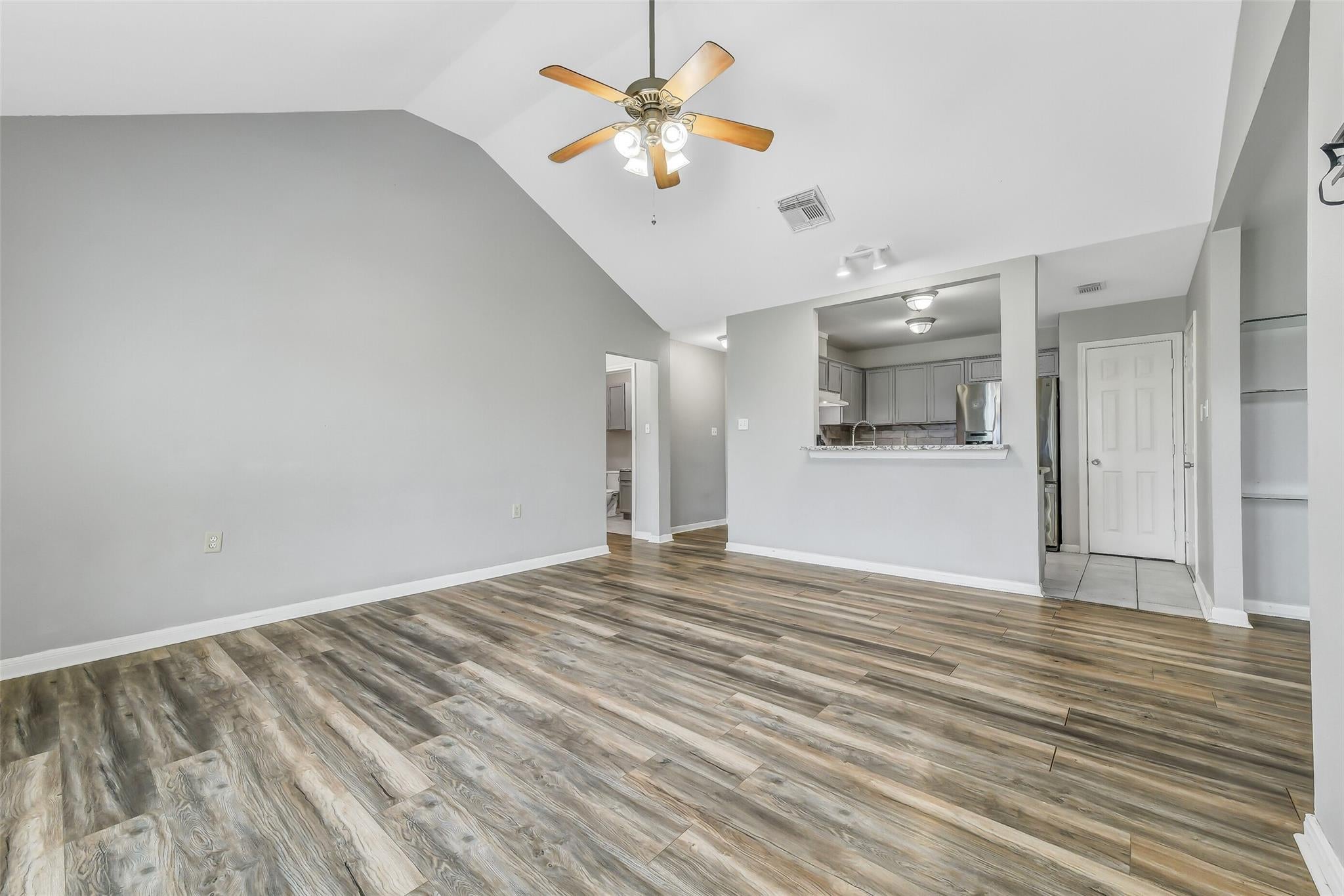 1C Prairie Knoll Drive