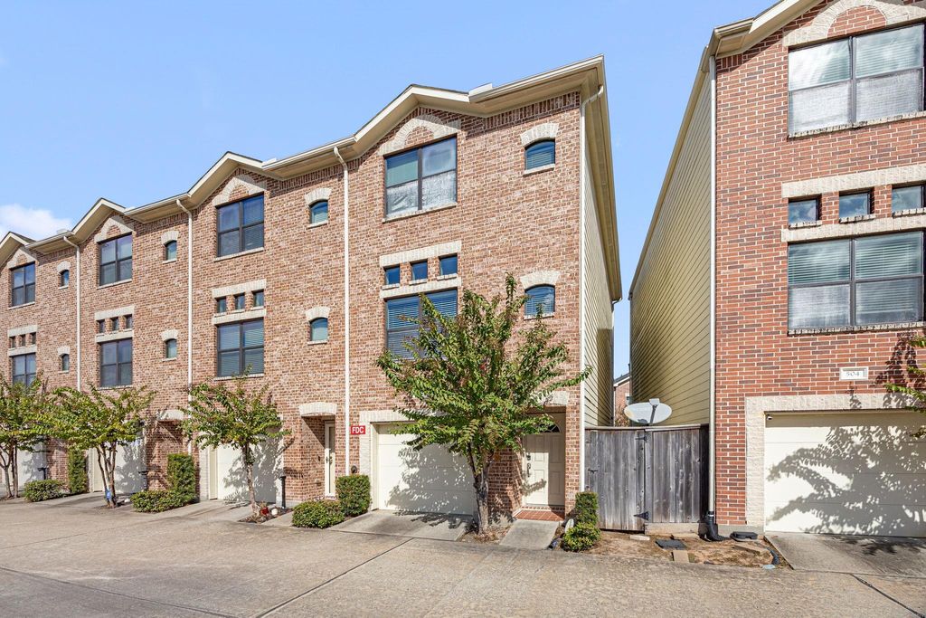 Photo of 7650 Springhill Street #601, Houston, TX 77021 (MLS # 91087552)