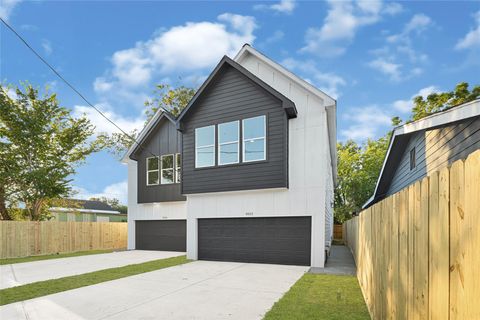 Photo of 9312 Waller Street, Houston, TX 77012 (MLS # 93444030)