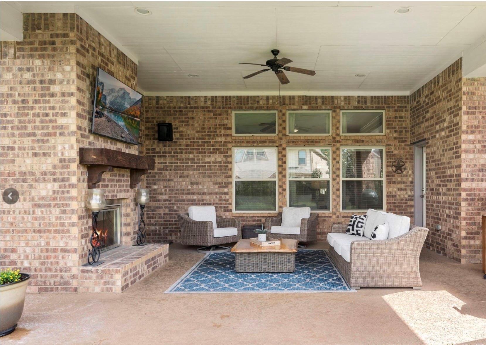 8206 Caroline Ridge Drive