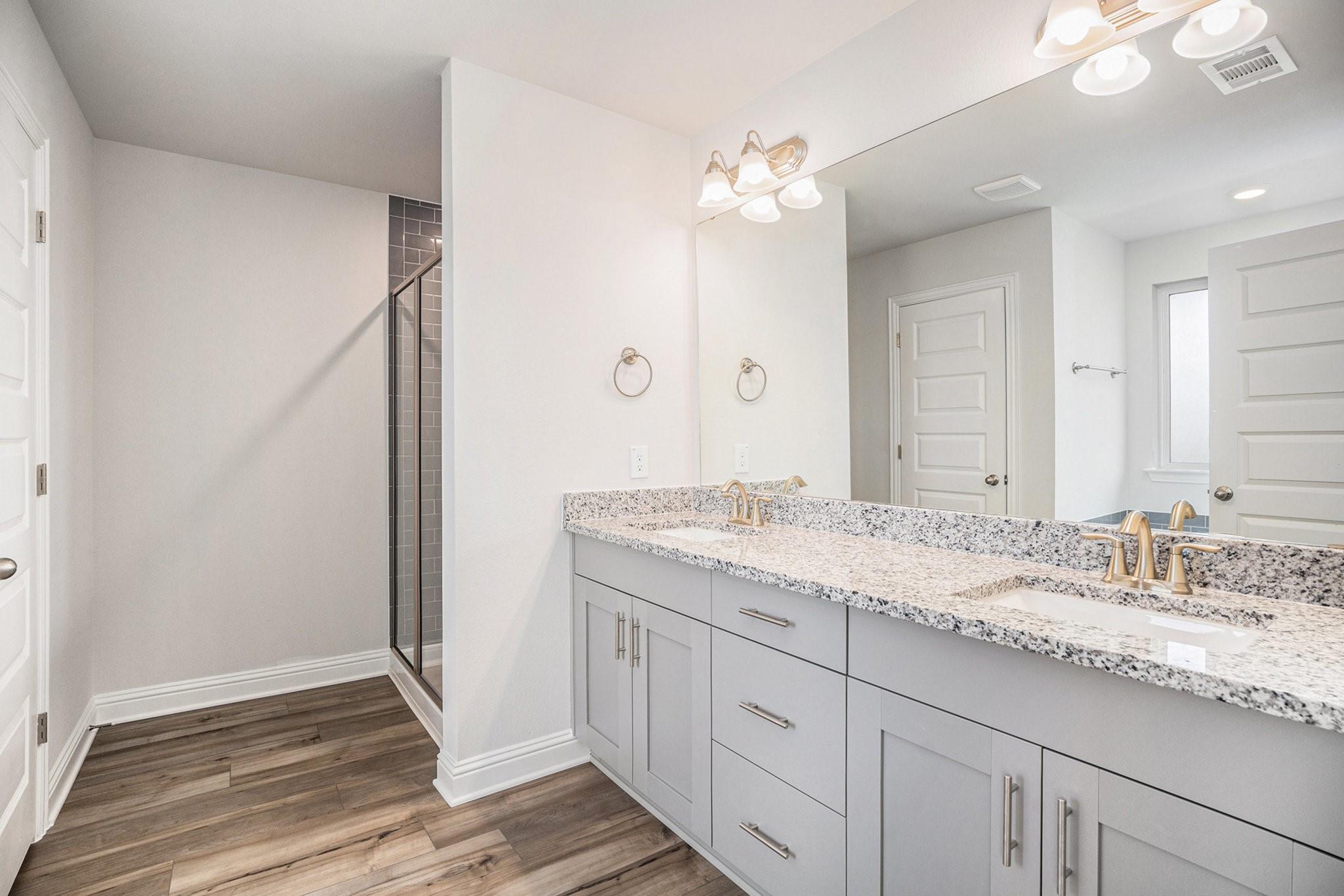 2433 Mar Vista Lane