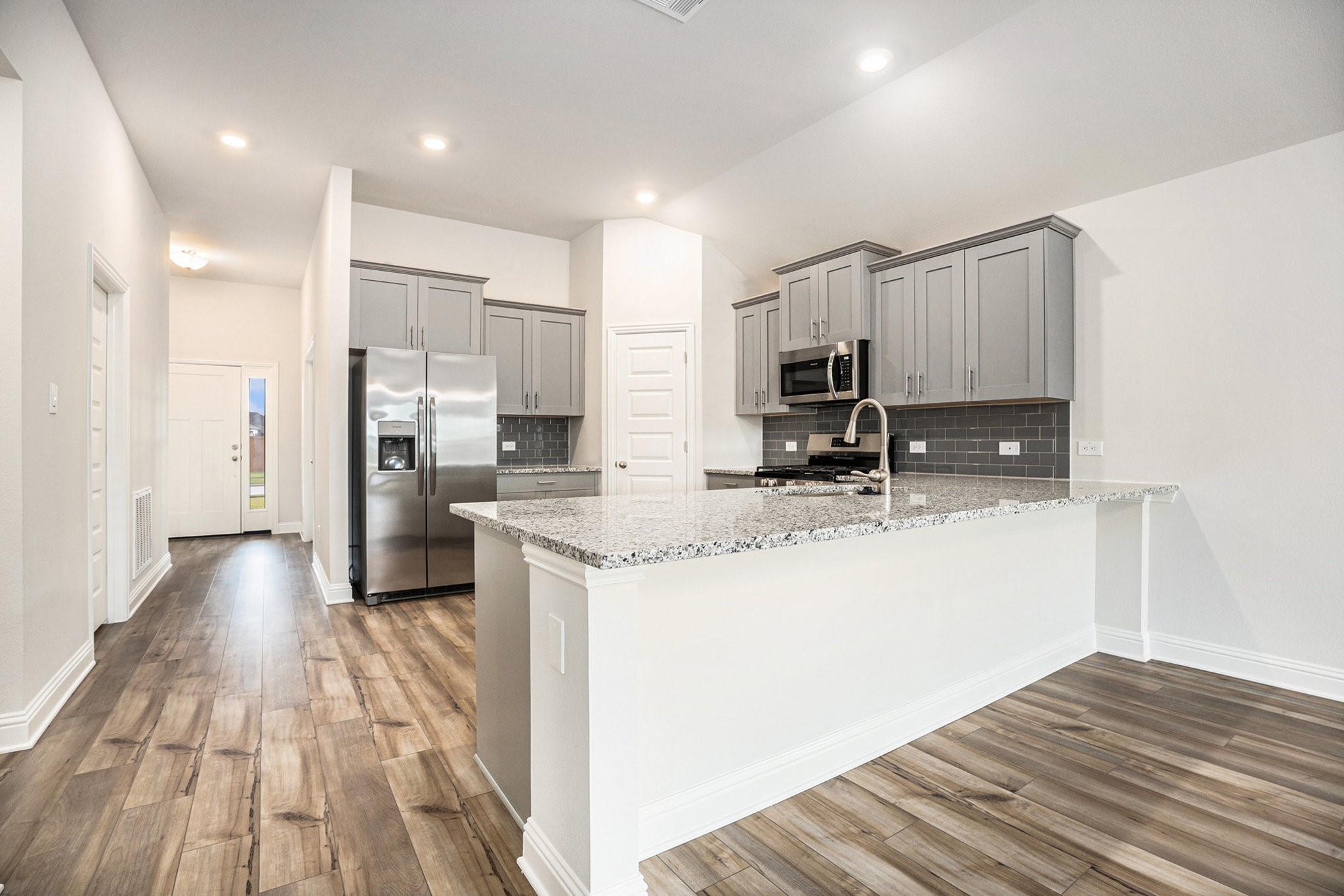 2433 Mar Vista Lane