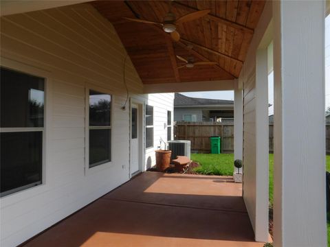 Tiny photo for 14422 Brunswick Place Drive, Houston, TX 77047 (MLS # 36188829)