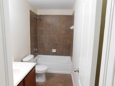 Tiny photo for 14422 Brunswick Place Drive, Houston, TX 77047 (MLS # 36188829)