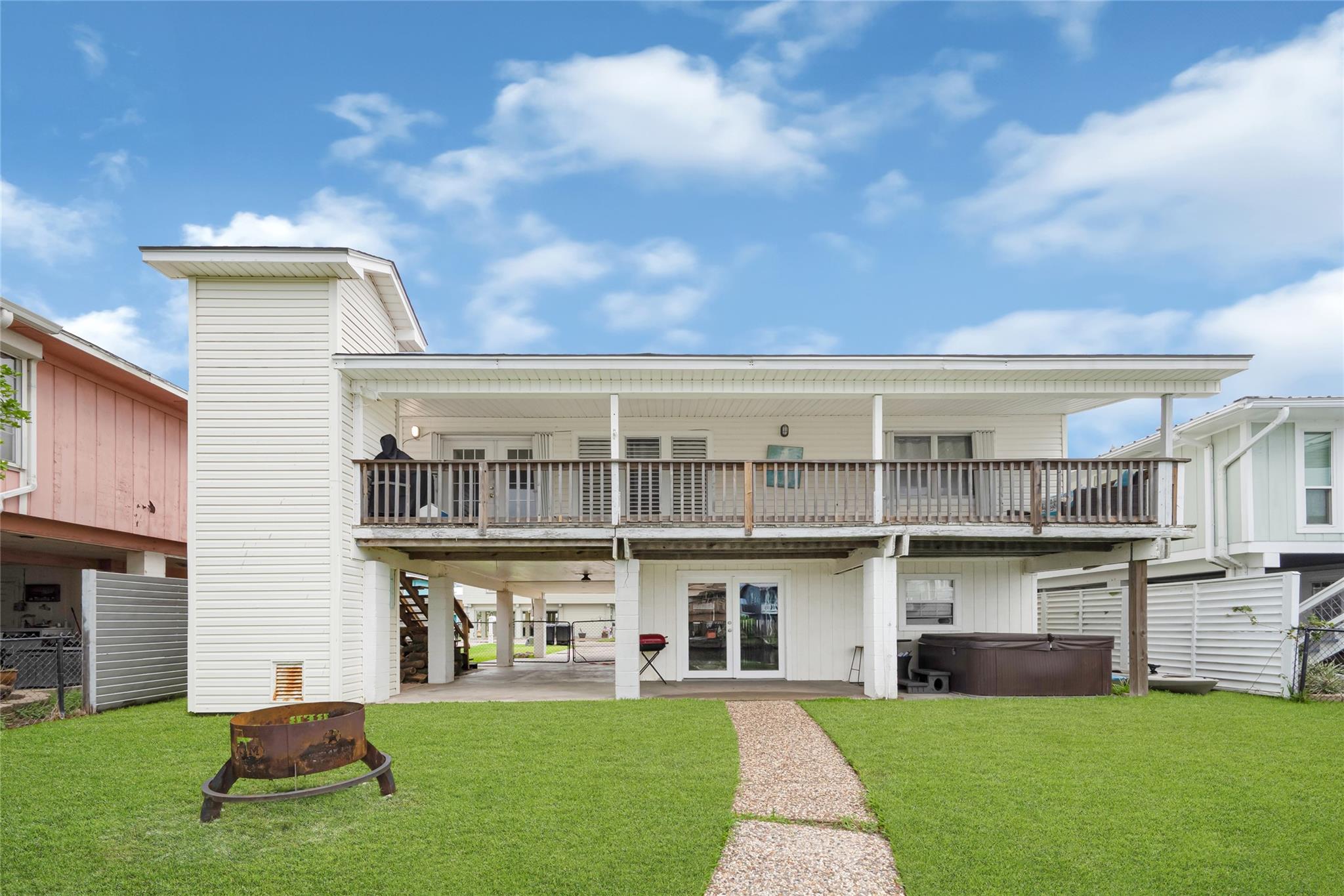 1227 Sailfish St