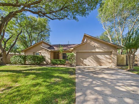 Photo of 3602 Brier Gardens Lane, Houston, TX 77082 (MLS # 16956338)