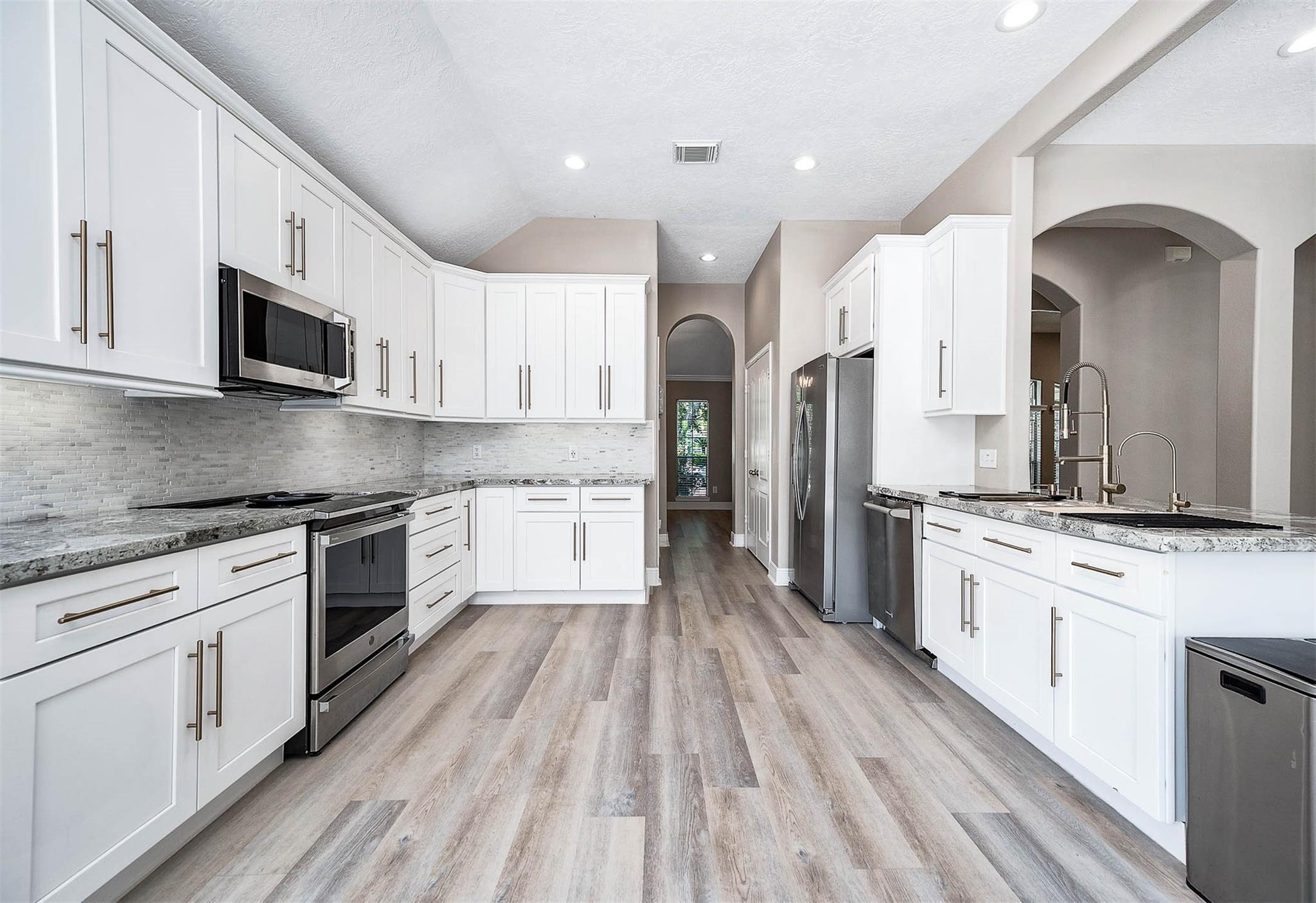 123 Mariner Cove Court