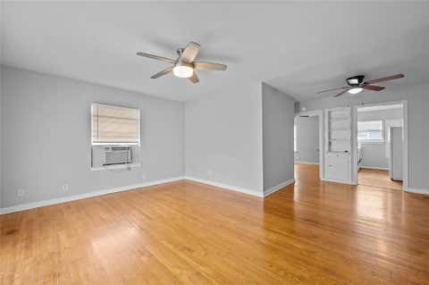 Photo of 1925 Mcduffie St #2, Houston, TX 77019 (MLS # 33050248)