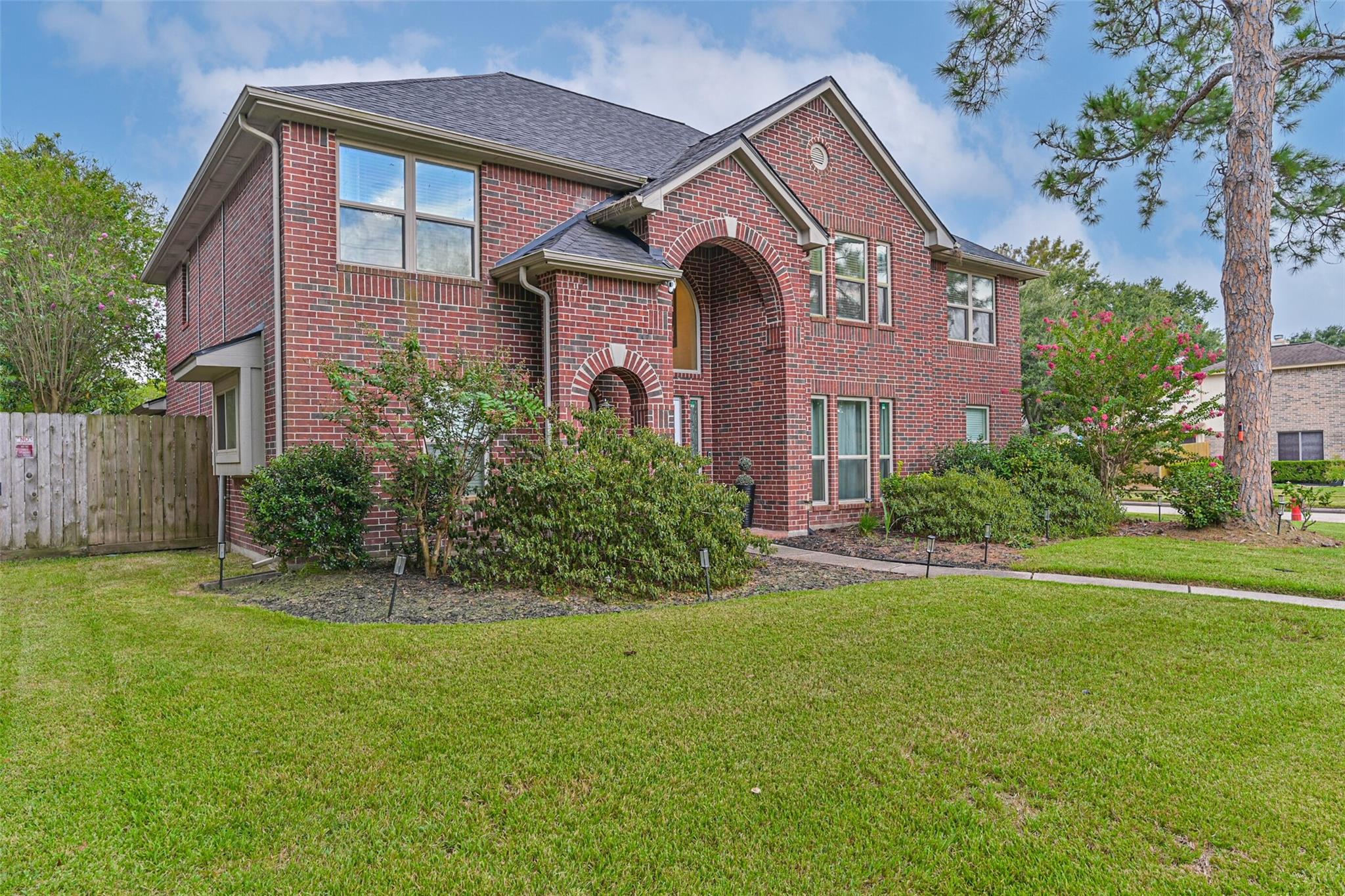 2115 Aberdeen Drive