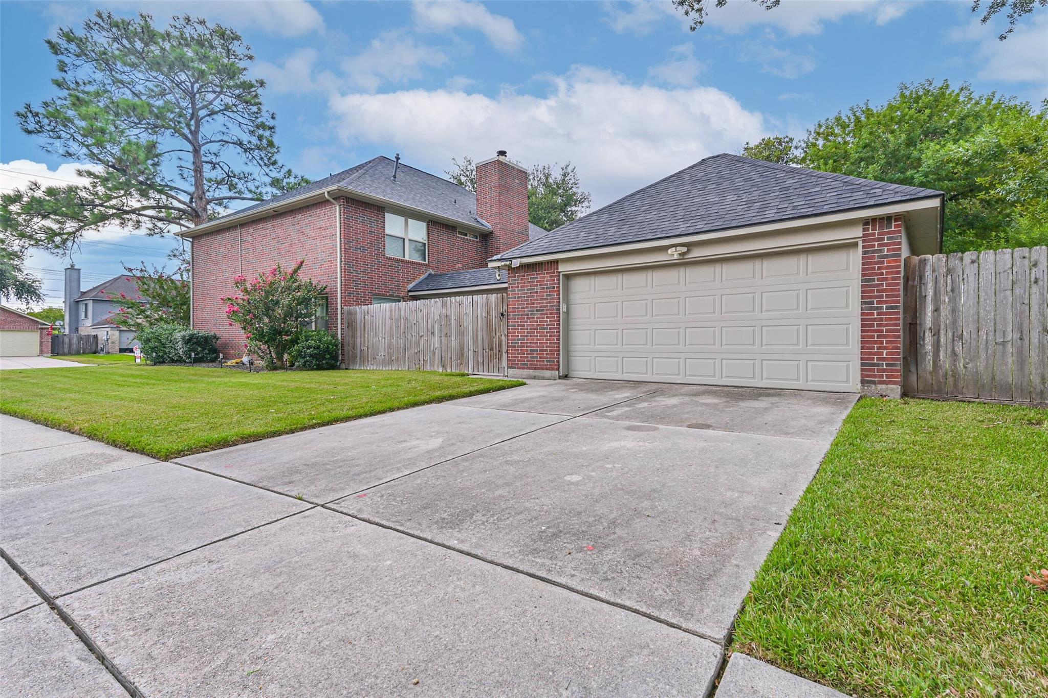 2115 Aberdeen Drive