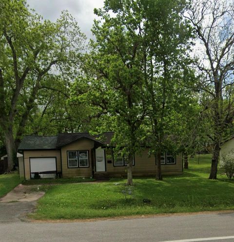 Photo of 1106 E 2nd Street, Sweeny, TX 77480 (MLS # 18365796)