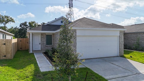 Photo of 21210 Newberry Grove Ln, Humble, TX 77338 (MLS # 10306690)