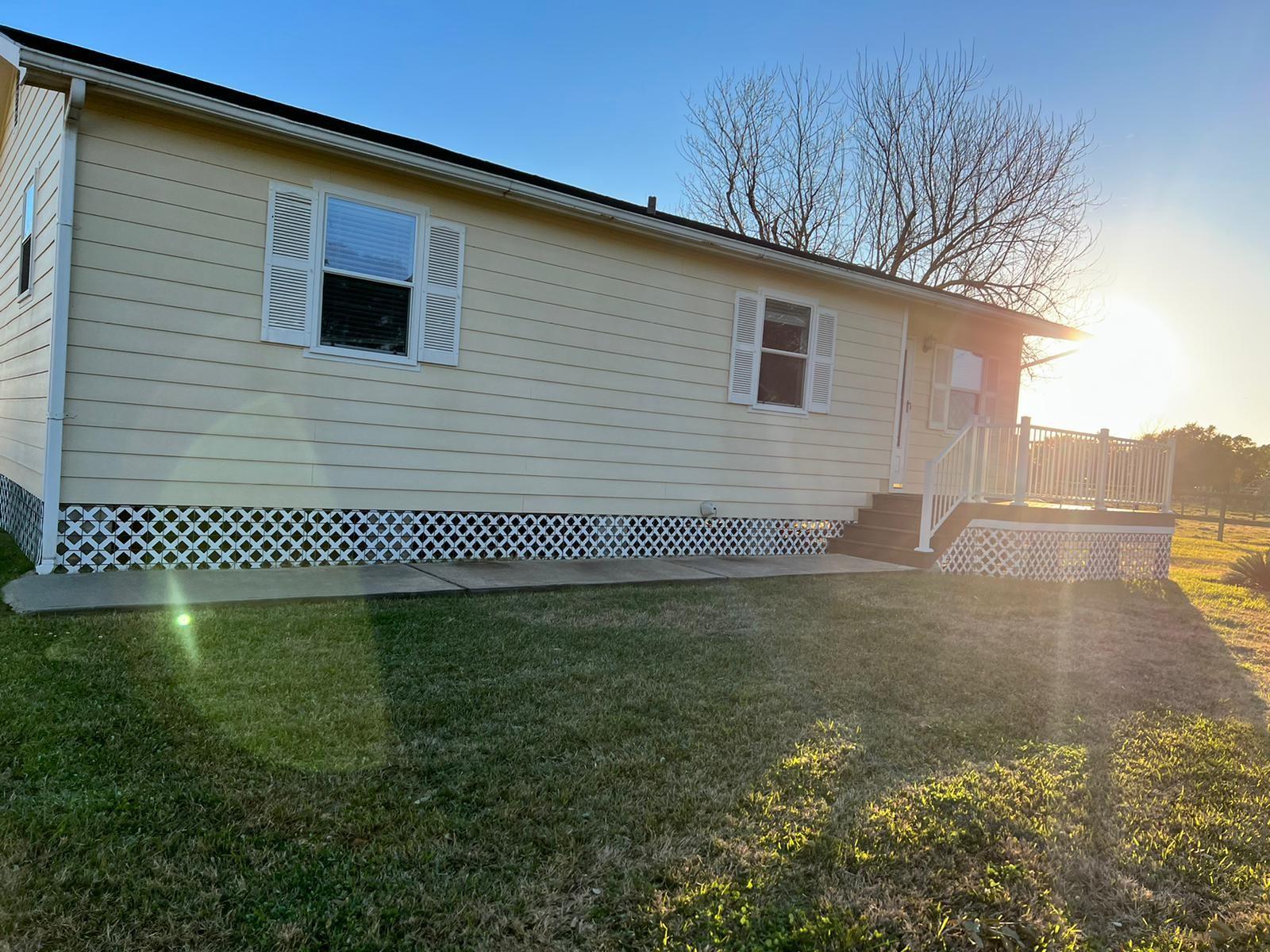 4318 E Fm 1462 Road