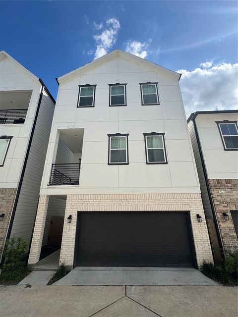 Photo of 5434 Wheatley Street #B, Houston, TX 77091 (MLS # 81261186)