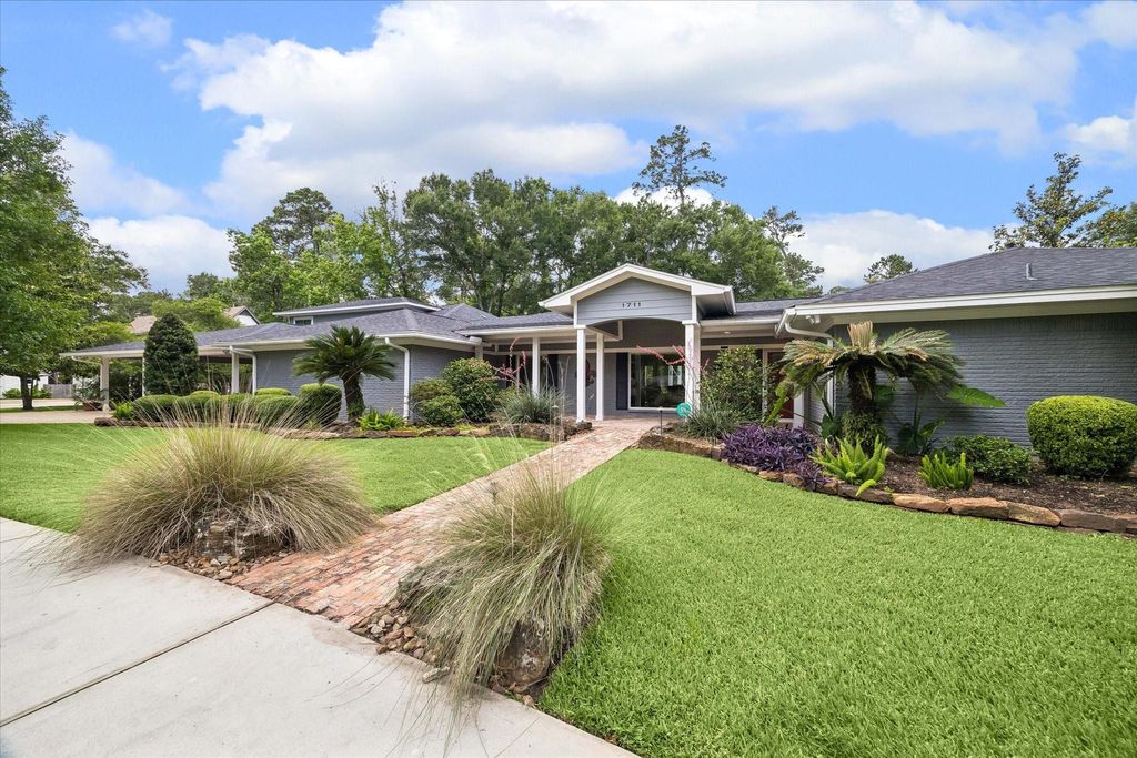 Photo of 1711 Walnut Lane, Kingwood, TX 77339 (MLS # 5096832)