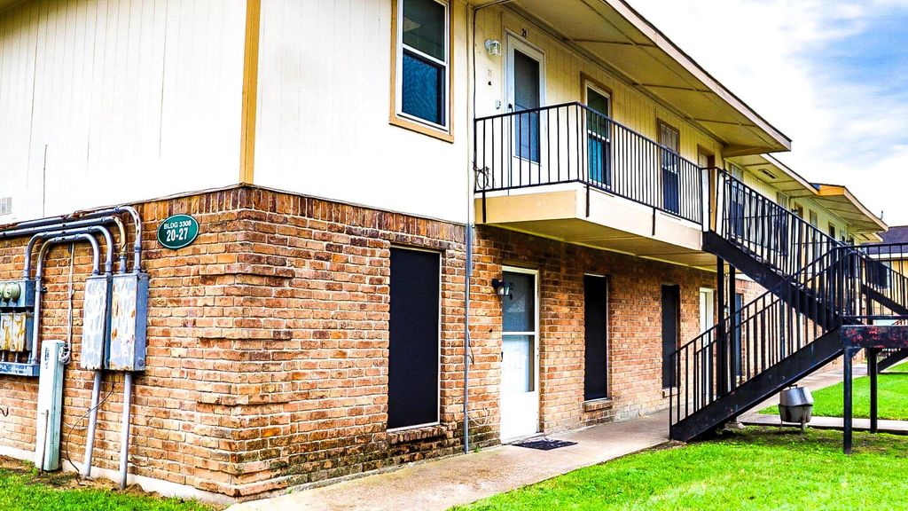 Photo of 3308 Burke Road #21, Pasadena, TX 77504 (MLS # 69951630)