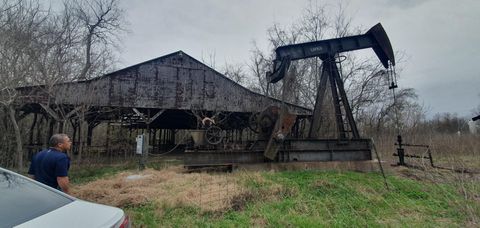 Photo of 2 Siedel Road, Brookshire, TX 77423 (MLS # 44873010)