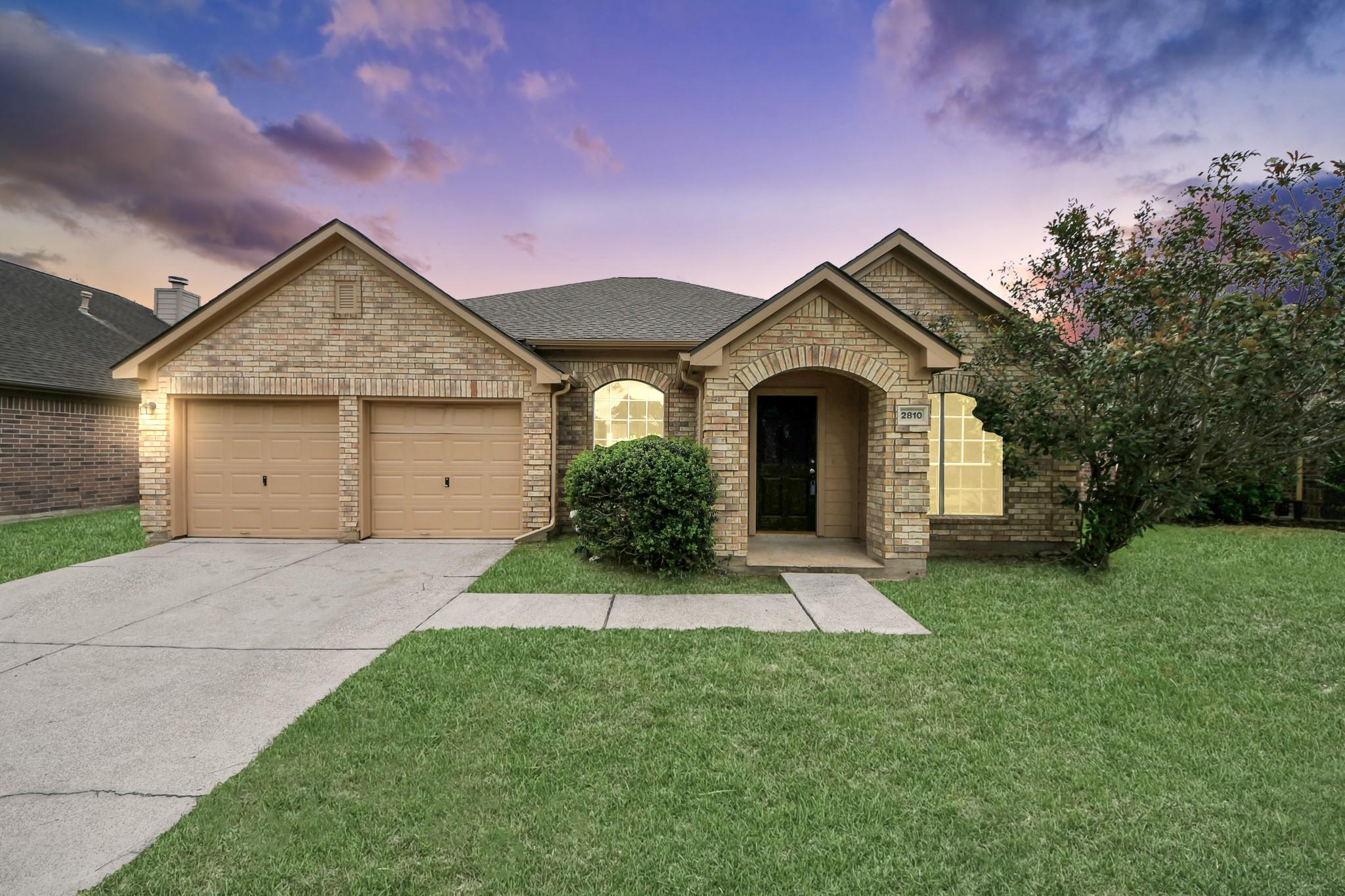 2810 Huntington Way