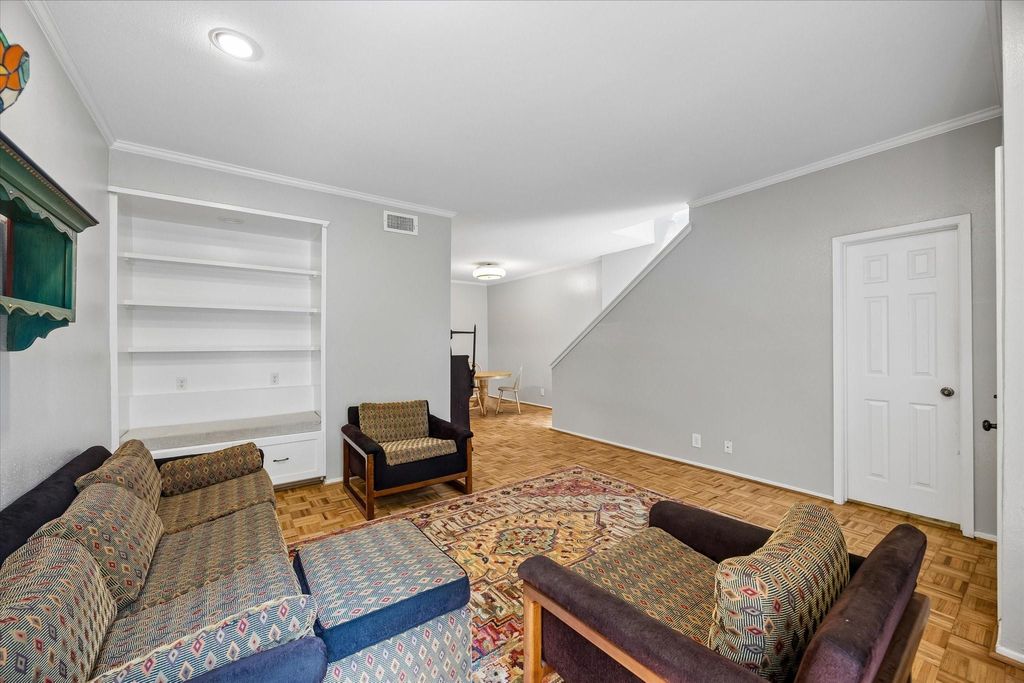 Photo of 1236 Jackson Boulevard, Houston, TX 77006 (MLS # 95663098)