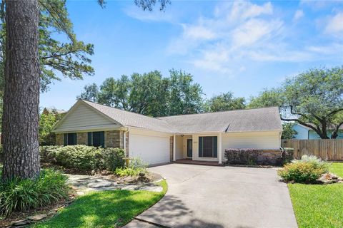 Photo of 8327 Hot Springs Drive, Houston, TX 77095 (MLS # 28557308)