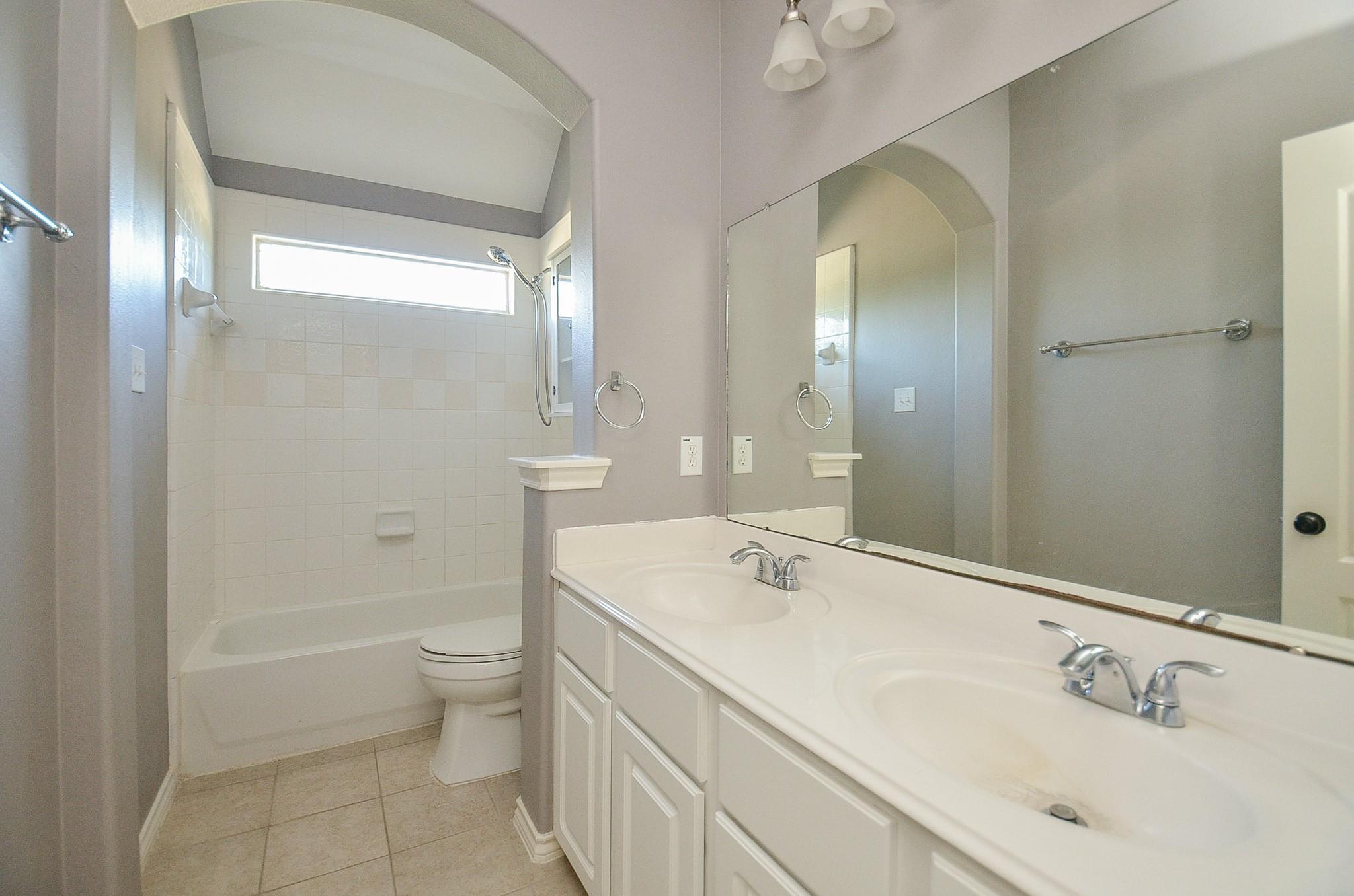 Katy, Texas 77494, United States, 4 Bedrooms Bedrooms, ,3 BathroomsBathrooms,Residential,Active,238855