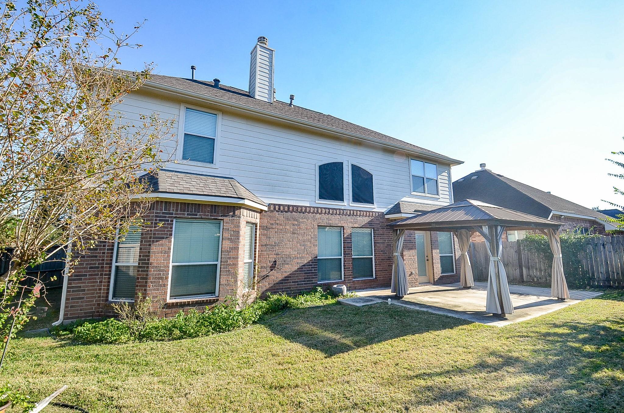 Katy, Texas 77494, United States, 4 Bedrooms Bedrooms, ,3 BathroomsBathrooms,Residential,Active,238855