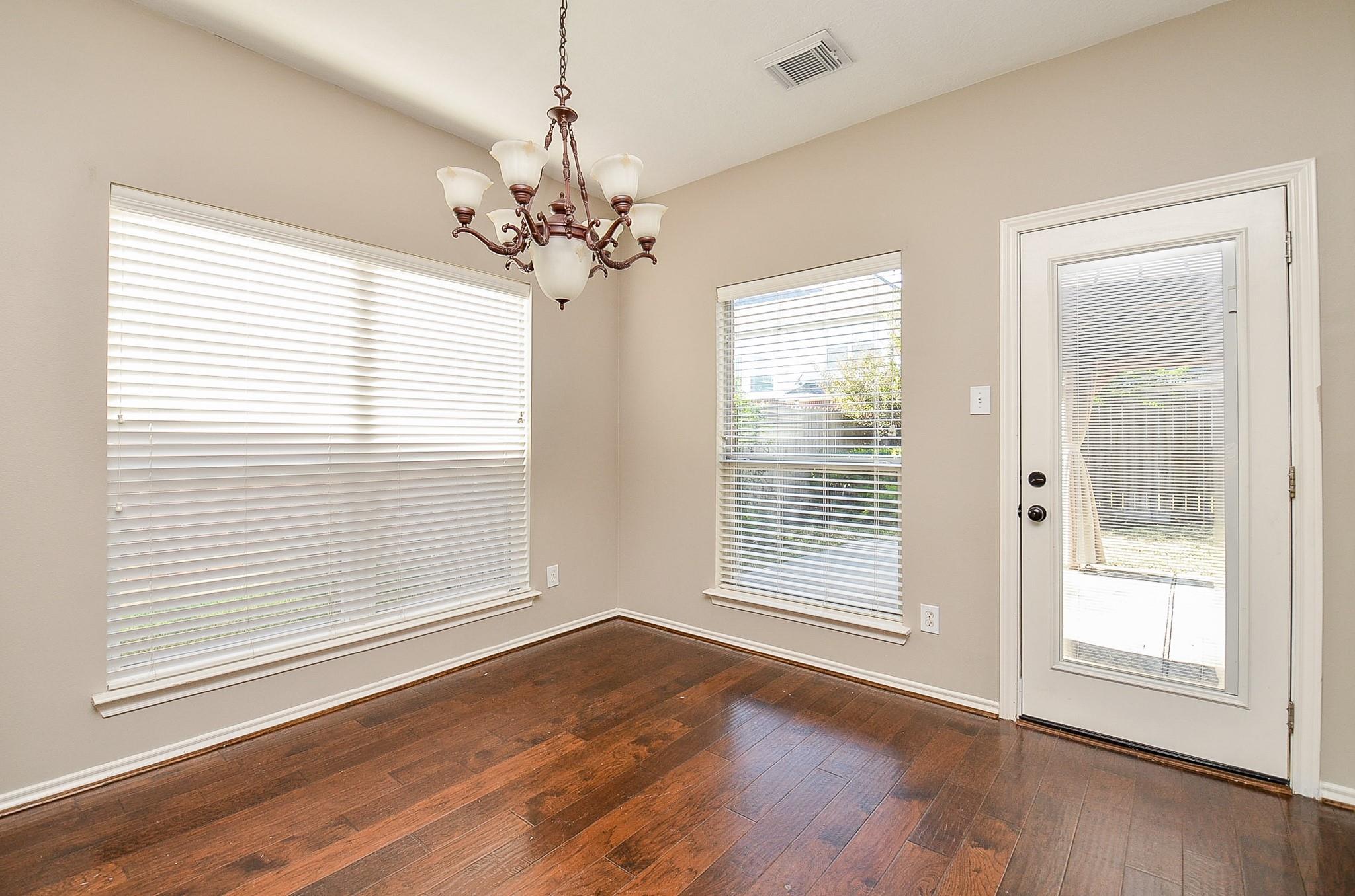 Katy, Texas 77494, United States, 4 Bedrooms Bedrooms, ,3 BathroomsBathrooms,Residential,Active,238855