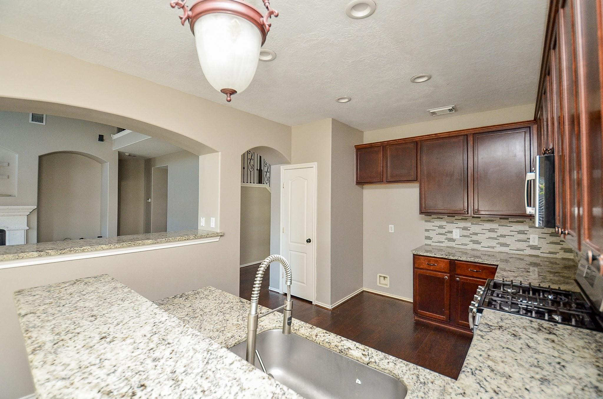 Katy, Texas 77494, United States, 4 Bedrooms Bedrooms, ,3 BathroomsBathrooms,Residential,Active,238855