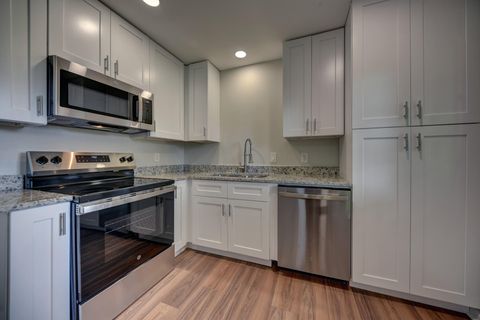 Photo of 806 W Jefferson Street, Brenham, TX 77833 (MLS # 38327913) Photo of 806 W Jefferson Street, Brenham, TX 77833 (MLS # 38327913)