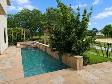 Homes For Sale - 2406 Masters Drive<br/> Galveston County, League City, TX 77573