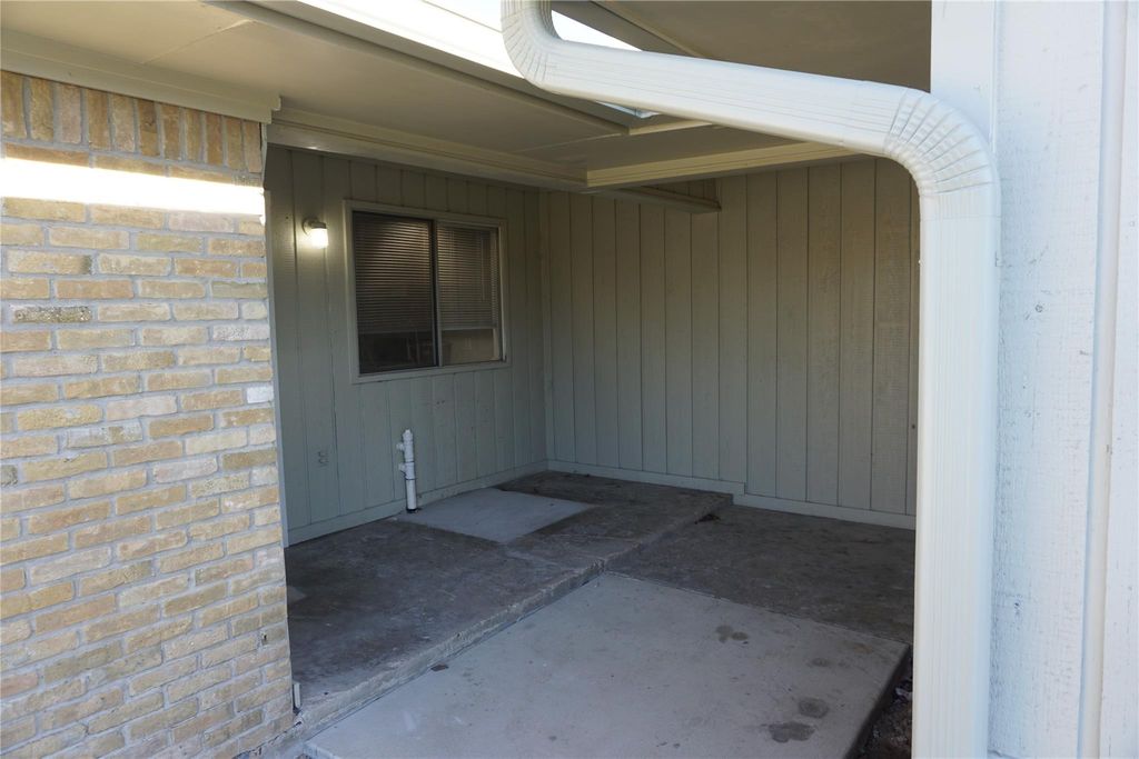 Photo of 1915 Normal Park Drive #A, Huntsville, TX 77340 (MLS # 14405858)