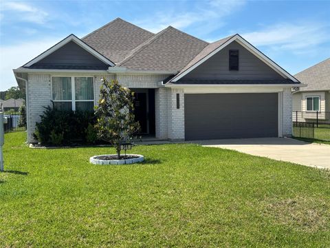 Photo of 311 Shoreview Drive, Conroe, TX 77303 (MLS # 8298860)