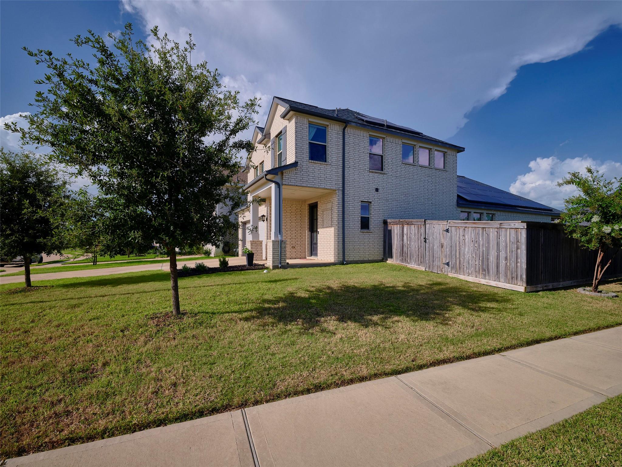 17400 Farm Pasture Trail