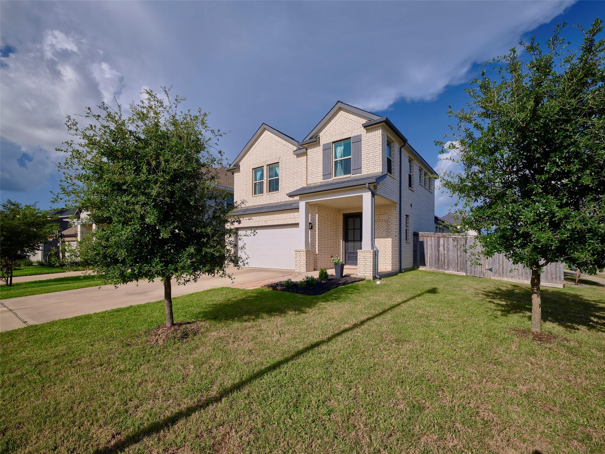 17400 Farm Pasture Trail