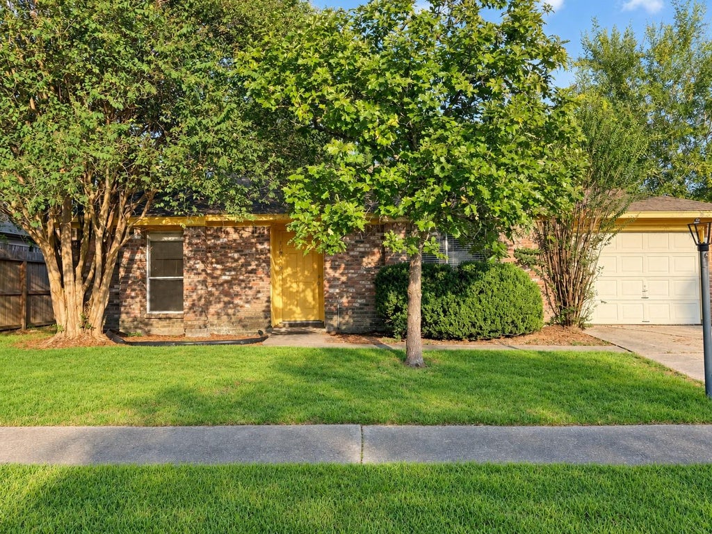 Photo of 16961 Mockingbird Court, Conroe, TX 77385 (MLS # 3487832)