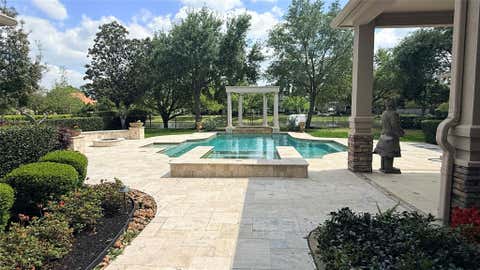 Photo of 10 Lake Sterling Gate Drive, Spring, TX 77379 (MLS # 75926048)