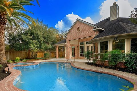 Photo of 38 Eagle Mead Pl, The Woodlands, TX 77382 (MLS # 28540490)