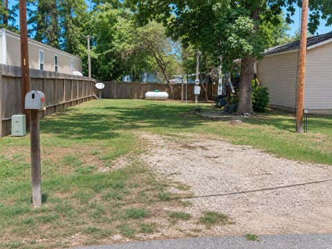Photo of 16810 W Dounreay, Montgomery, TX 77316 (MLS # 80242049)
