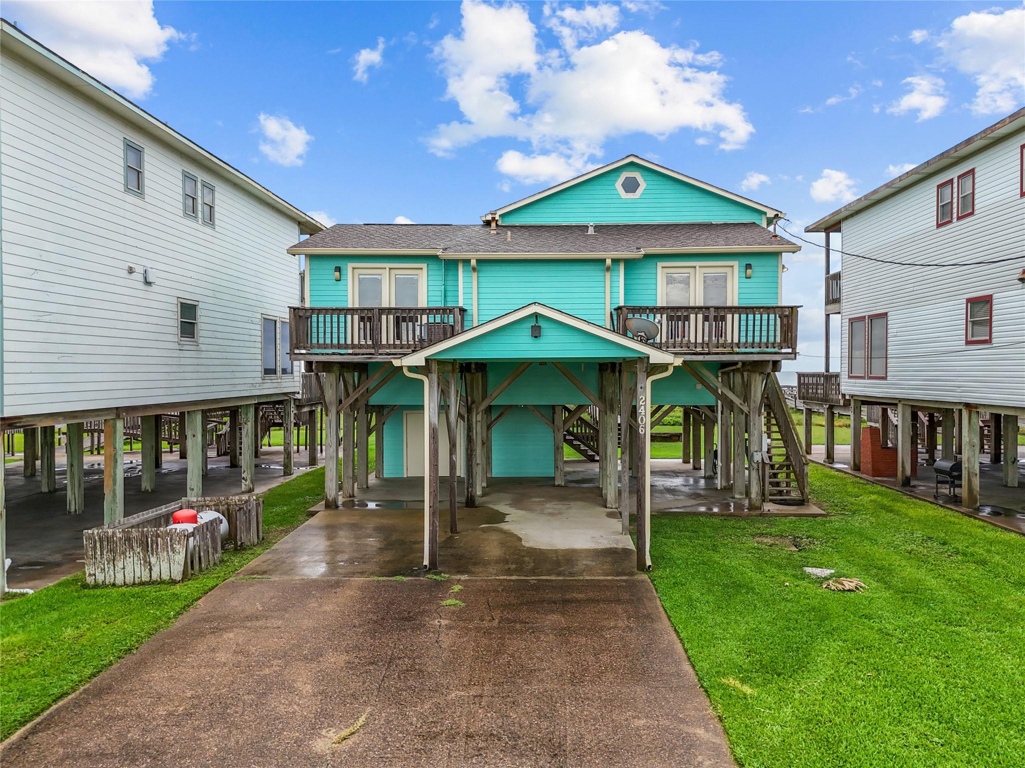 2406 Blue Water Highway