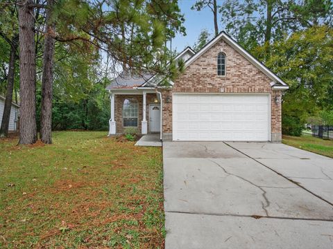 Photo of 101 Snug Harbor Drive, Conroe, TX 77356 (MLS # 4290397)